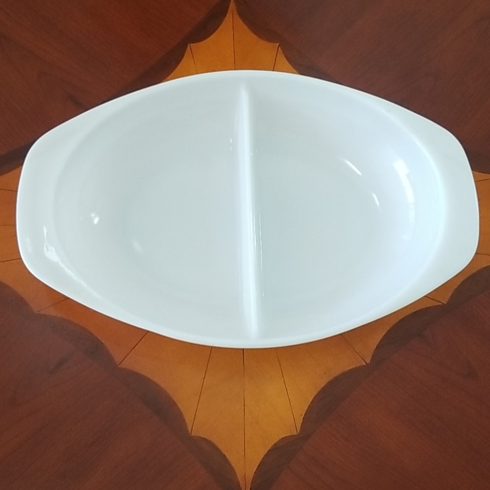 White Pyrex divided casserole dish